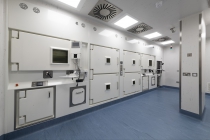Installatie Autoclaaf 25/33 met steamboy 9 & IQ / OQ | Zirbus Technology